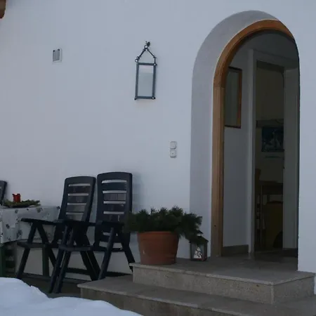 Haus Sandra Апартаменты *