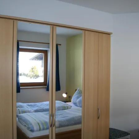 Haus Sandra *